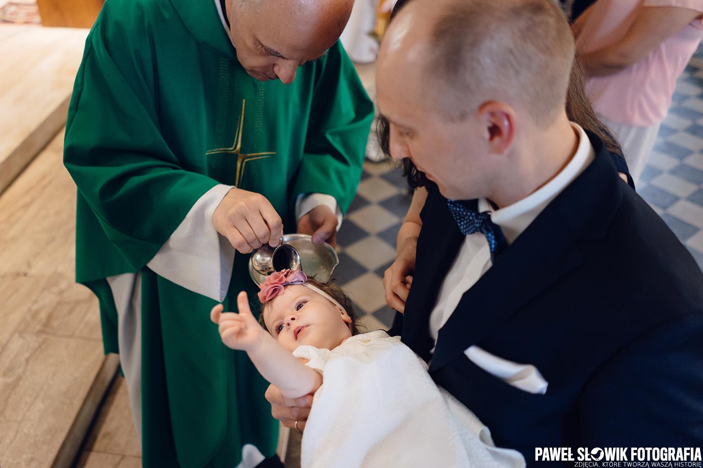 fotograf na chrzest Izabelin Dziekanówek