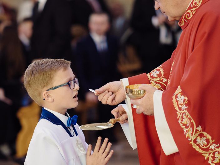 Fotograf na I Komunię Świętą Borzęcin